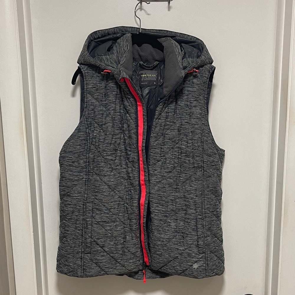 Tek Gear Gray Quilted Vest with Pink Accents